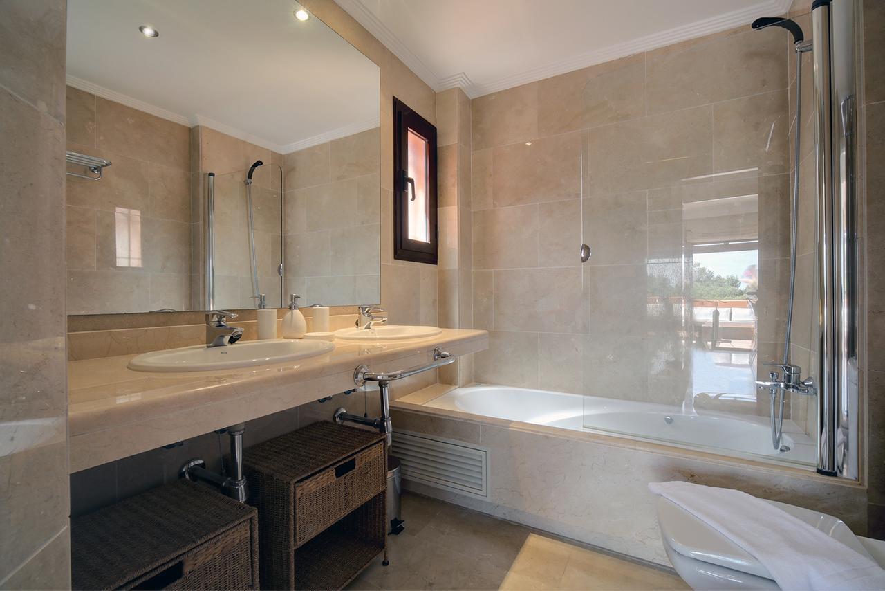 Jardines De Nueva Galera Cozy Penthouse Διαμέρισμα Εστεπόνα Εξωτερικό φωτογραφία